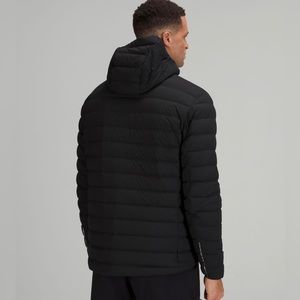 Mens Lululemon Navigation Down Coat with hoodie size M